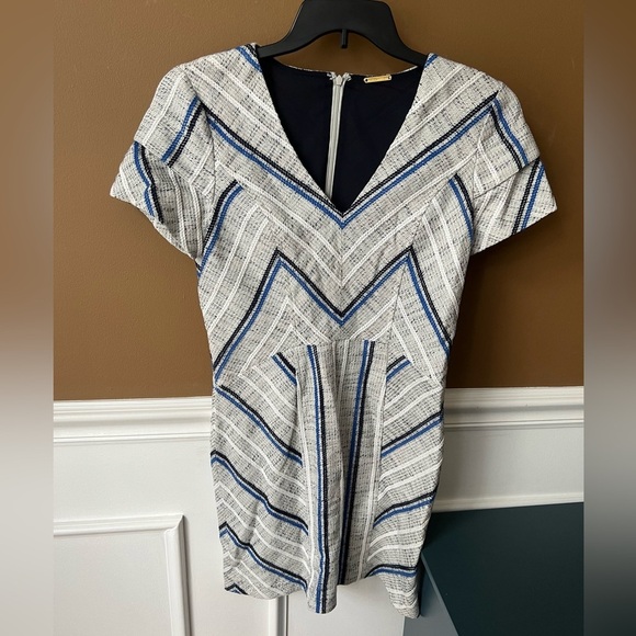 Rebecca Minkoff Sanderson Tweed Linen BlendSheath Mini Dress w/ Raglan Sleeves 8 - Picture 4 of 8